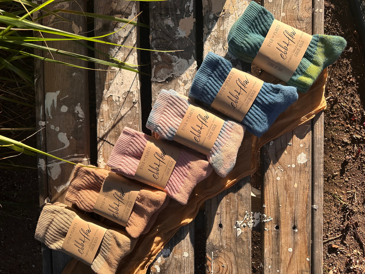 Organic Cotton Crew Sock - Plant Dyed ꩜ 6 Colors