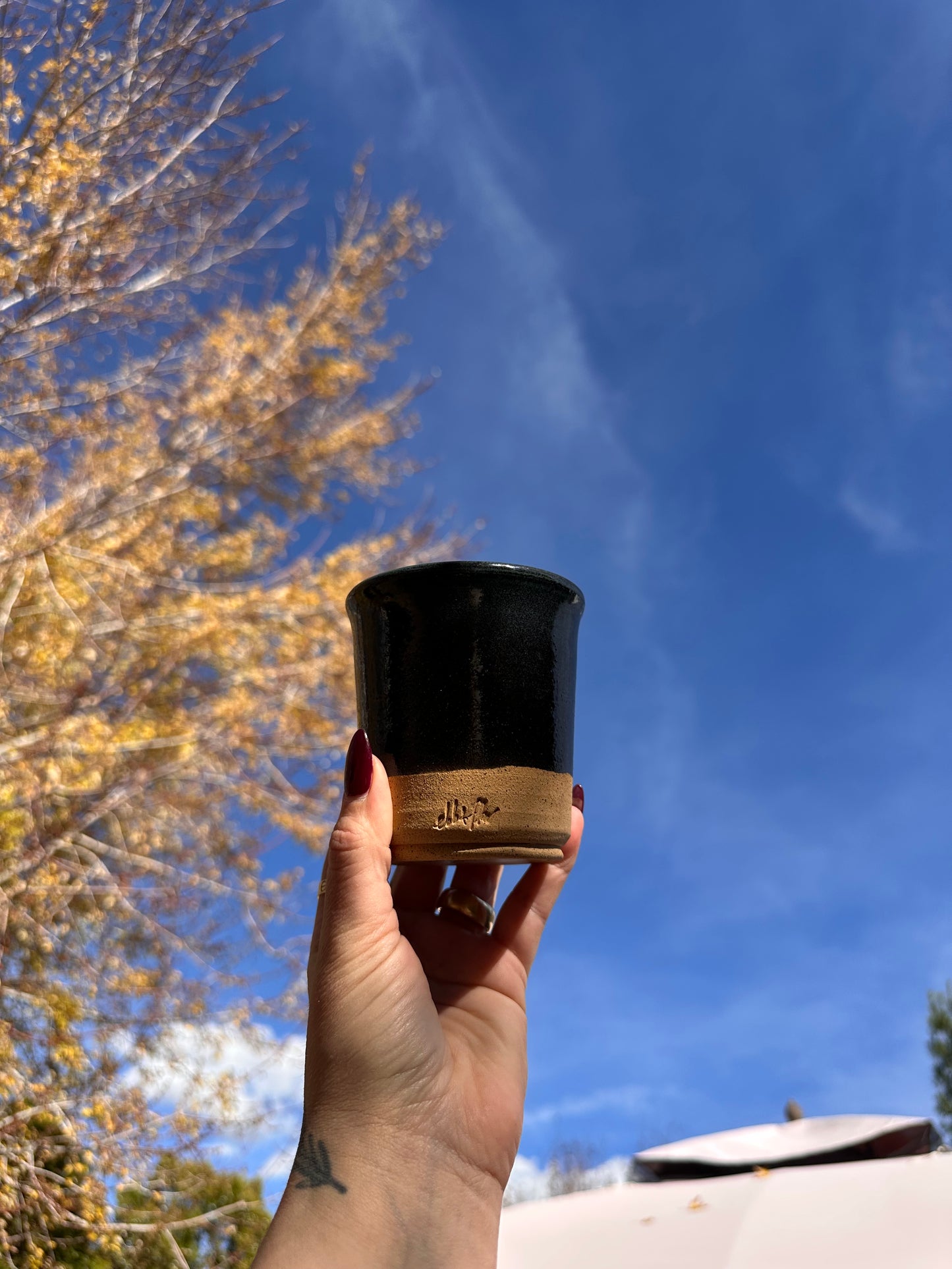 Midnight Stoneware Candle .:. in Shoreline