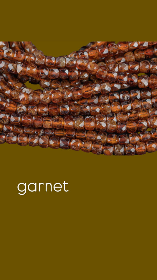 Gem Necklace in Garnet