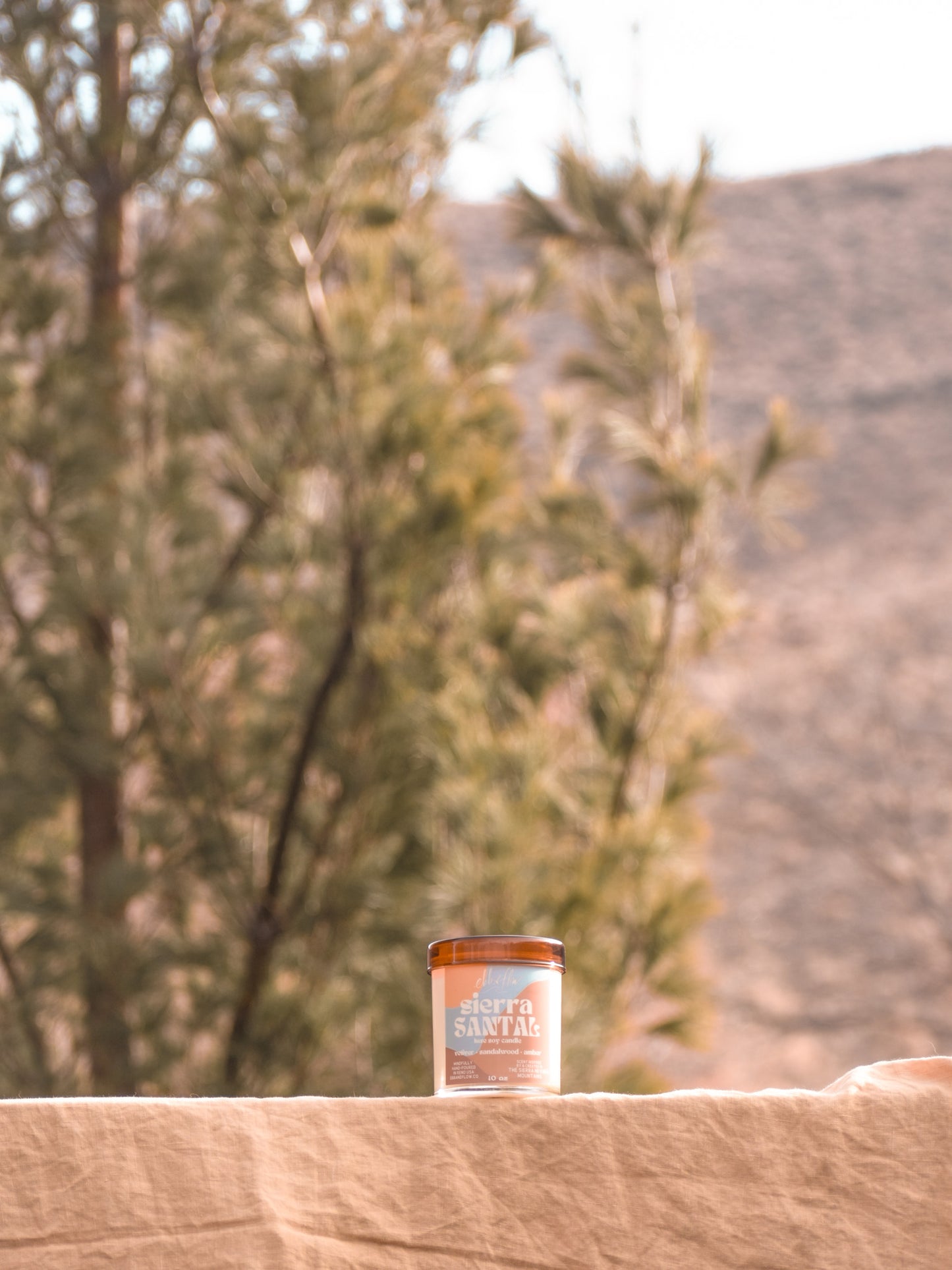 Sierra Santal Candle
