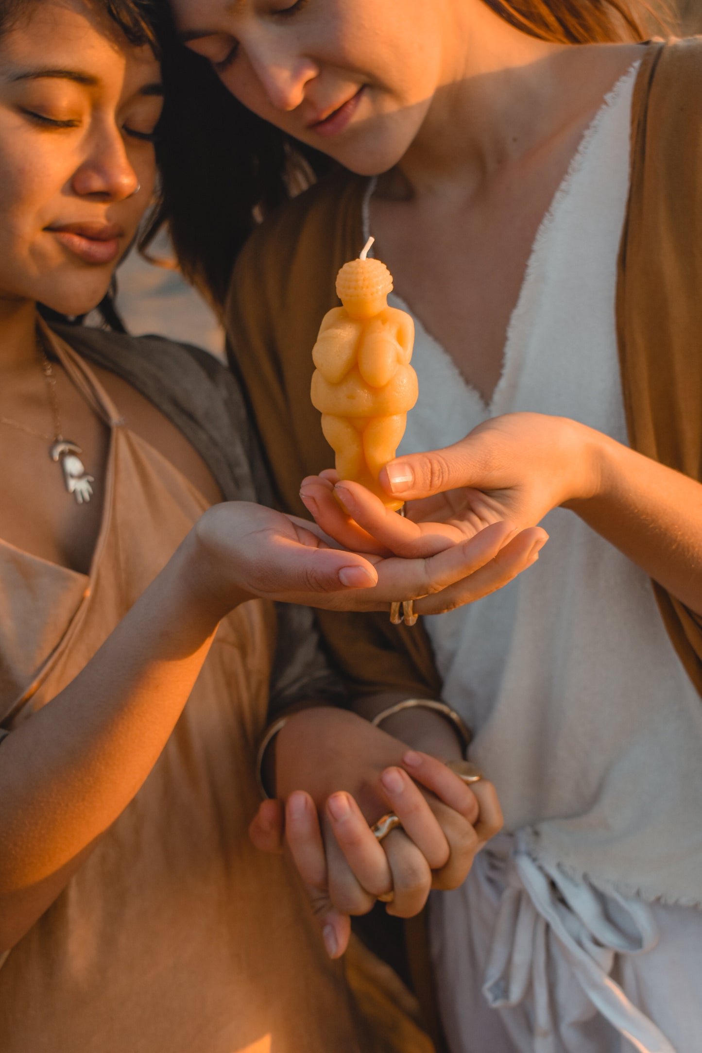 Venus .:. Beeswax Goddess Candle